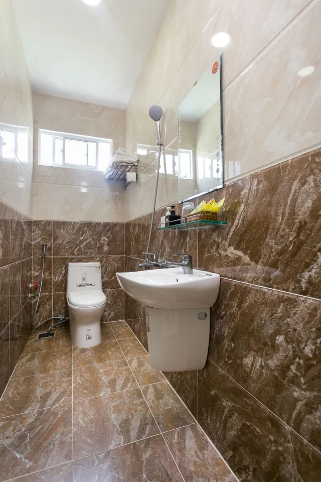 غرفة ديلوكس رباعية بسريرين مزدوجين، Oyo 185 Marine Hotel Apartment 4/4
