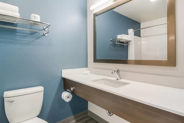Suite, 2 Queen Beds, WoodSpring Suites Jacksonville Baymeadows 5/7