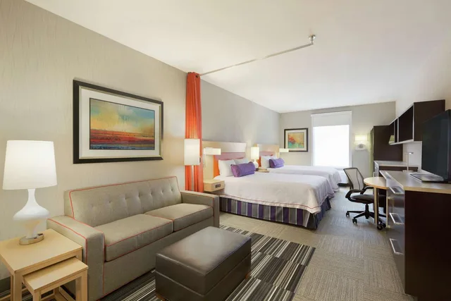 جناح استوديو بسرير كوين لذوي الإعاقة، Home2 Suites by Hilton Fort Smith 3/6
