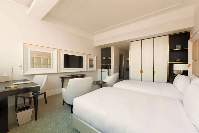 غرفة بريميوم بسريرين منفصلين، Parisi Udvar Budapest-Unbound Collection By Hyatt 6/10