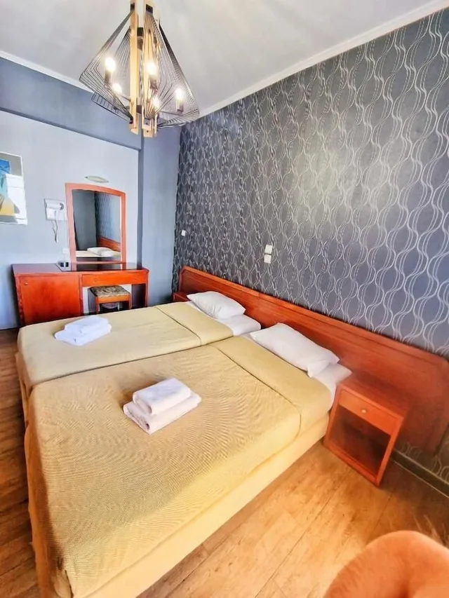 غرفة اقتصادية ثلاثية بسرير مزدوج وسرير فردي، Hotel Lido 4/6