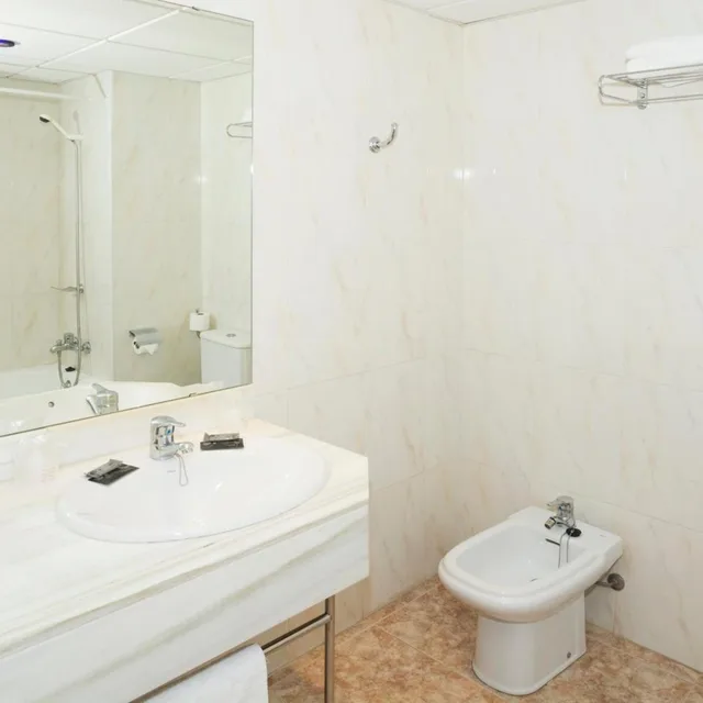 غرفة بسرير مزدوج بإطلالة على البحر، HSM Canarios Park Hotel 3/5