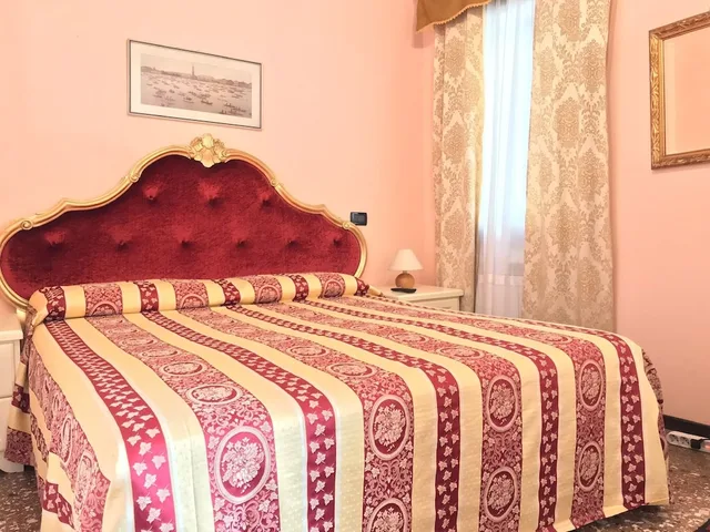 غرفة قياسية بسرير مزدوج بحمام خاص، Alloggi Serena 9/10