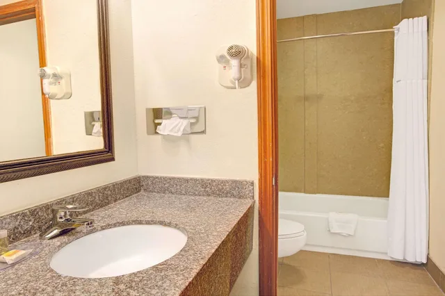 Standard, King Bed, Days Inn by Wyndham Mooresville Lake Norman 3/4