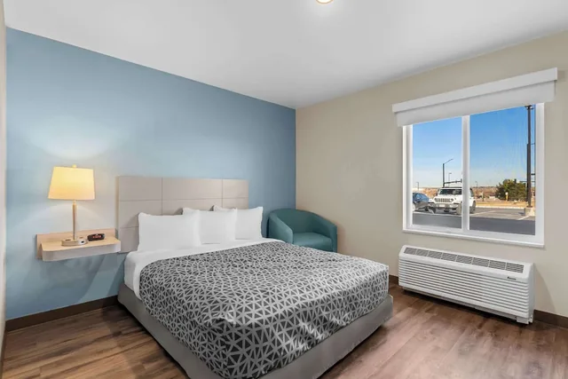 جناح بسرير كوين لذوي الإعاقة، WoodSpring Suites Centennial - Denver Tech Center 2/7