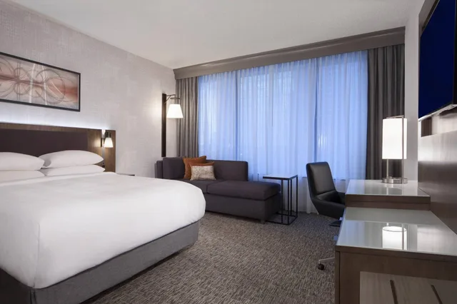 غرفة بسرير مزدوج لذوي الإعاقة، Dallas Marriott Downtown 2/7