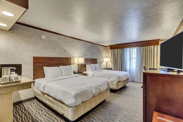 غرفة بسريرين كوين، Radisson Hotel Salt Lake City Airport 9/10