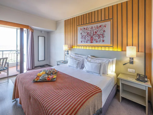 جناح جونيور بسرير مزدوج، Melia Castelo Branco 2/6
