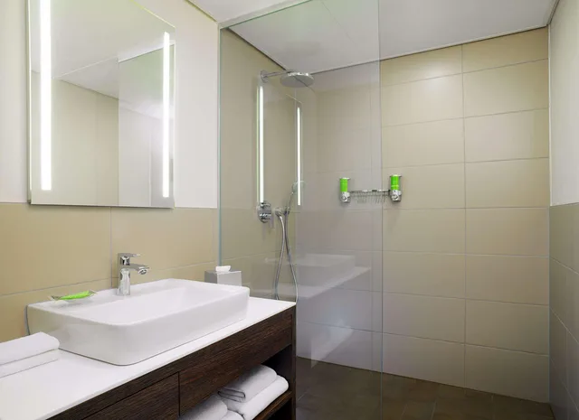 Comfort, Apartment, King Bed, Kitchen, Best Western Hotel Airport Frankfurt 2/2