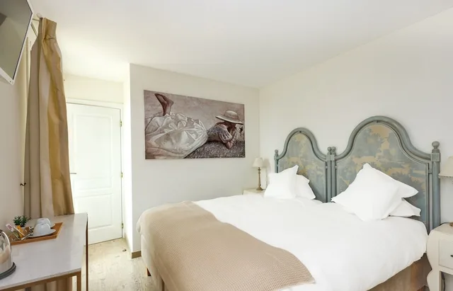 غرفة ديلوكس بسرير كوين، Hotel Eze Hermitage 3/4