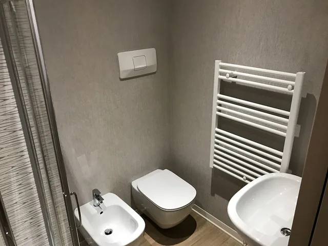 غرفة قياسية ثلاثية، Dogana Hotel 3/3
