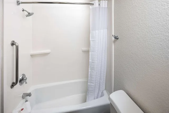 جناح بسريرين كوين بغرفة نوم واحدة، Comfort Suites Outlet Center 7/8
