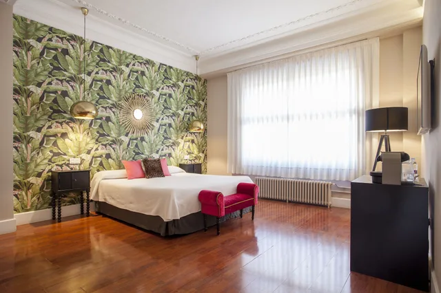 Superior, King Bed, B And B Hi Valencia Boutique 6/10