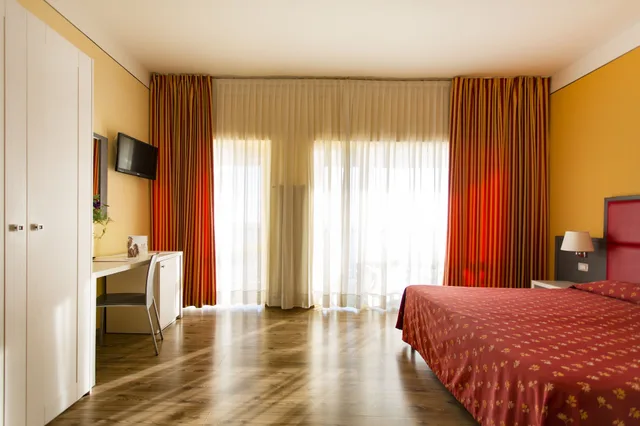 Standard, Triple, 3 Beds, Hotel Villa Margherita 6/10