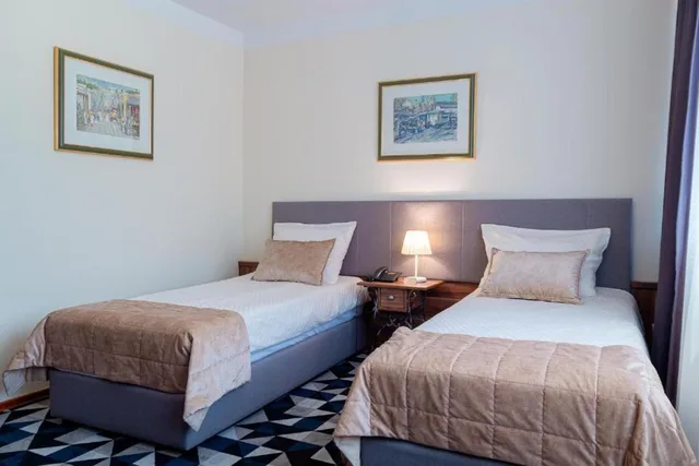غرفة قياسية بسريرين منفصلين، Hotel Art 2/6