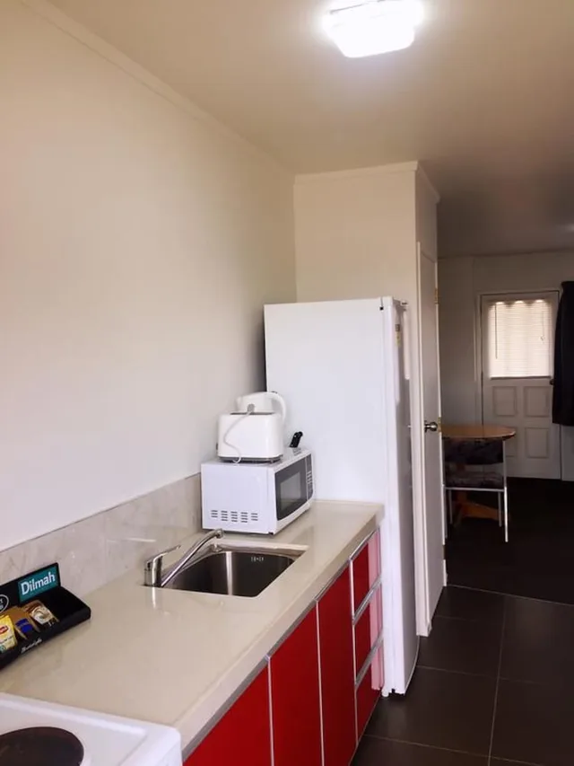 2 Bedrooms, Family, Apartment, Grosvenor Motor Inn 10/10