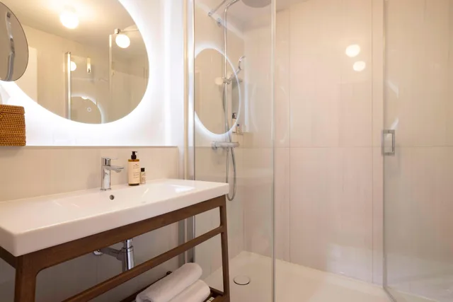 غرفة عائلية، Best Western Plus Hotel Les Rives Du Ter 4/6