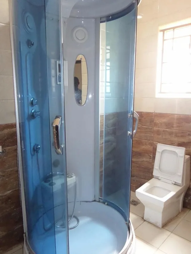 غرفة تنفيذية بسرير كوين، Rita's Events And Suites 5/5
