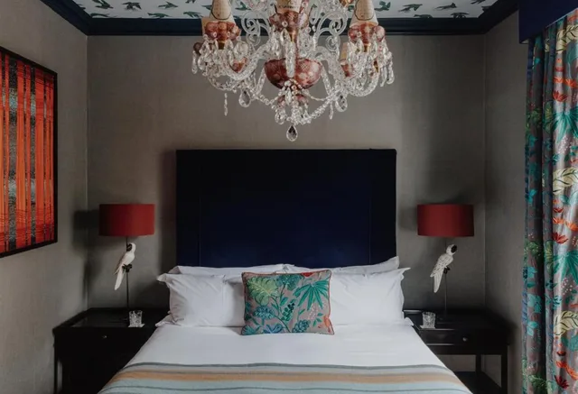 Guest Room, King Bed, NO 15 GREAT PULTENEY 9/10