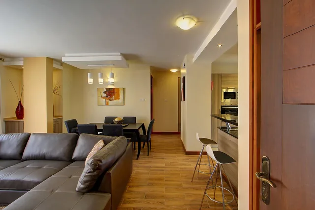 غرفة تنفيذية بسريرين كوين بغرفتي نوم، FEDHA RESIDENCES 8/10