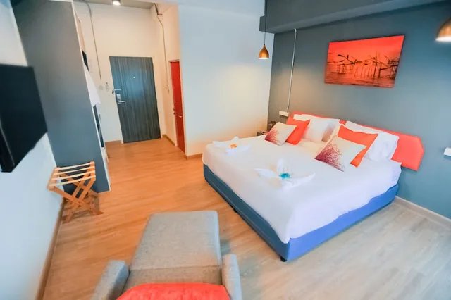 غرفة ديلوكس بسريرين منفصلين بإطلالة على البحر، 7 Stays Premium Hotels Pattaya 2/6