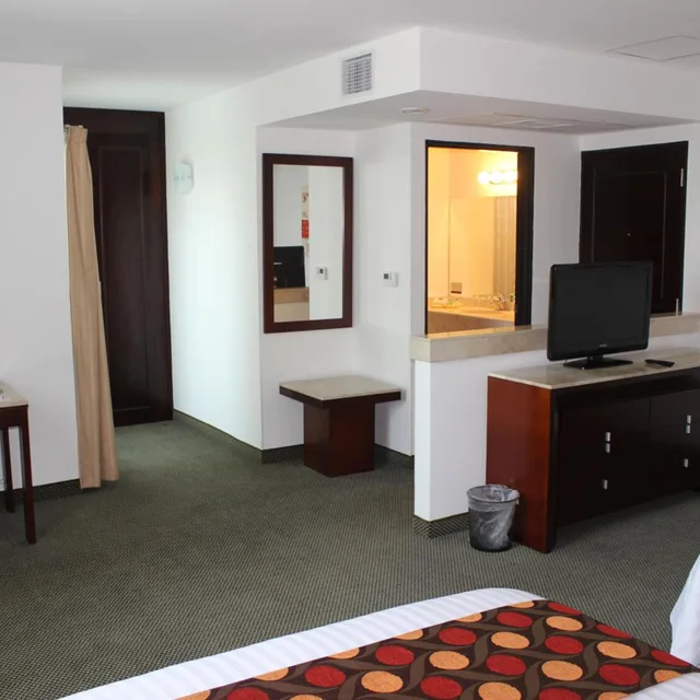 جناح جونيور، Hotel Ankara 3/3