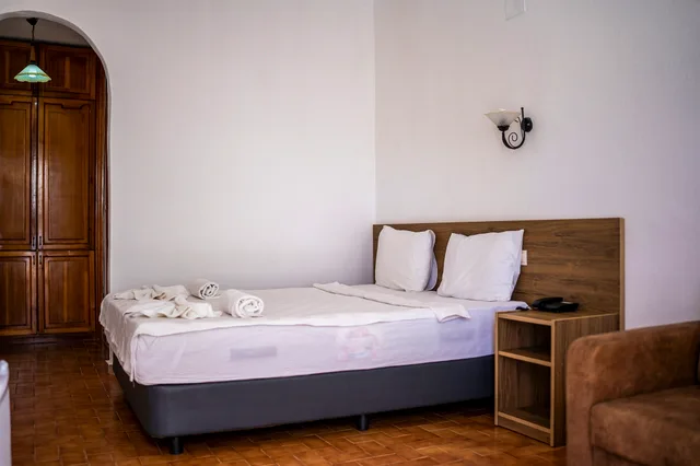 Promo, Single، Nagi Beach Hotel 1/5