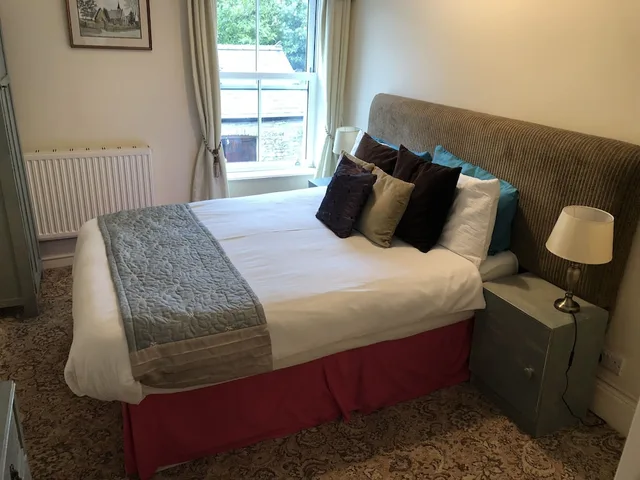 غرفة قياسية بسرير مزدوج، Picton House Hotel 1/10