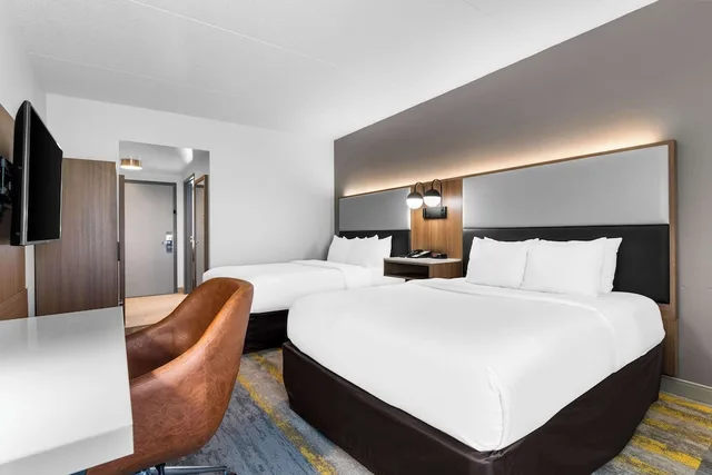 غرفة قياسية بسريرين كوين، Comfort Inn and Suites York, PA 1/7