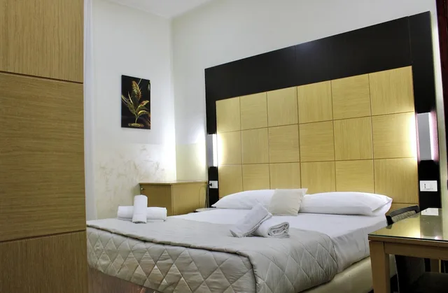 Classic, Twin Beds, Hotel Fiorella 2/10