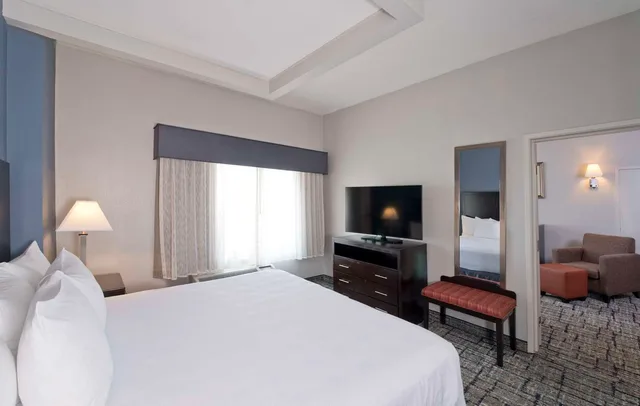 Suite, King Bed, Executive Level, Sofa, Hot Tub, Best Western Plus Hotel & Conference Center 1/4