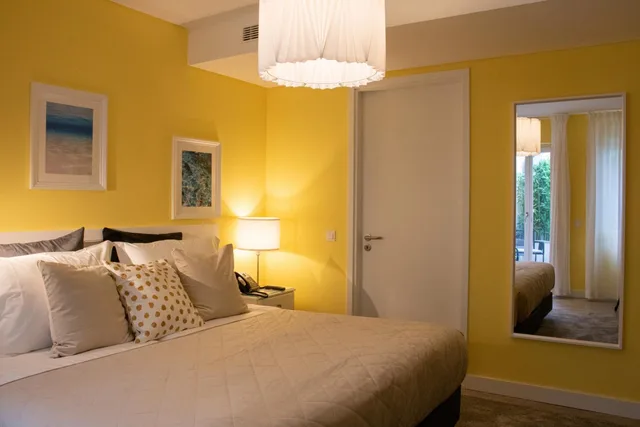 غرفة بسرير مزدوج بشرفة، Kavia Hotel do Largo 2/10