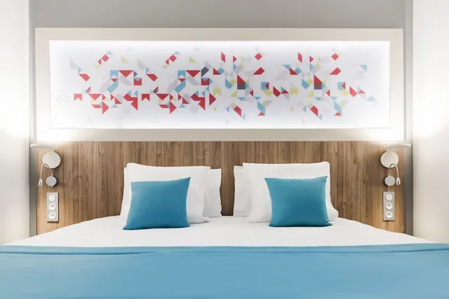 غرفة بسرير كينج، Brit Hotel Figeac 6/8