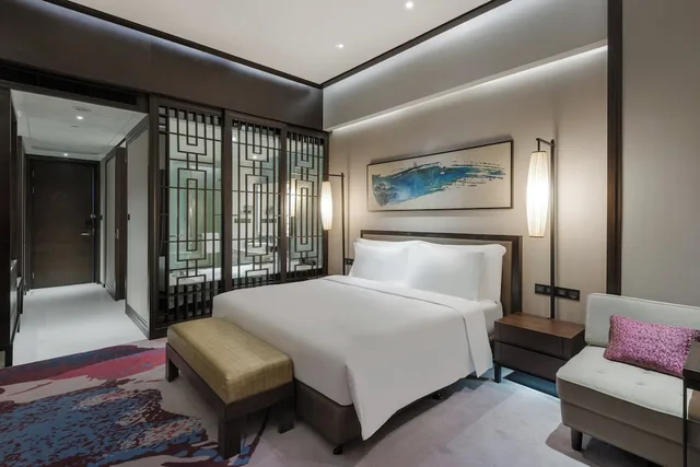 غرفة قياسية بسرير كينج، CROWNE PLAZA CHONGQING NEW NORTH ZONE 3/6
