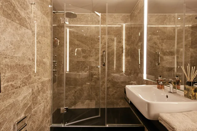 غرفة ديلوكس بسرير مزدوج، Living Hotel Das Viktualienmarkt 2/3