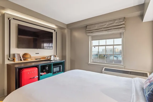 غرفة قياسية بسرير فردي، Hotel Indigo Baton Rouge Downtown 2/10