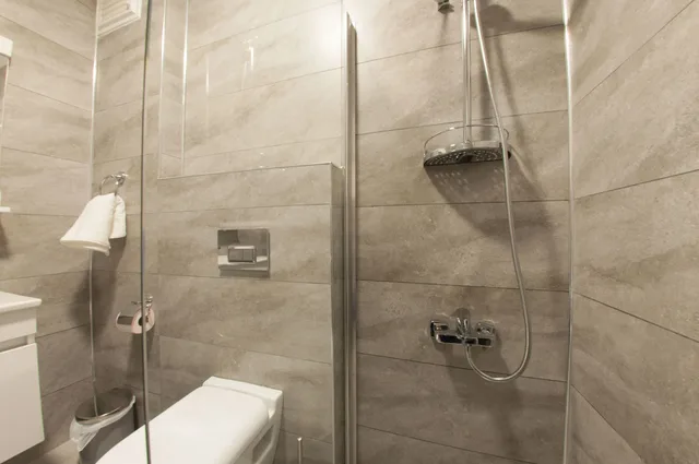 غرفة قياسية بسرير كوين بإطلالة على الجبل، Room Room Motel 6/6