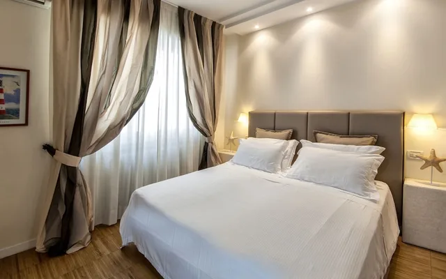 شقة كومفورت بسرير كوين مع أريكة، Residence Charming Apartments 4/10