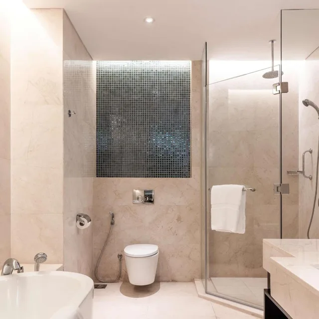 جناح بسرير كينج مع دخول الصالة، Radisson Collection Muscat, Hormuz Grand 4/4