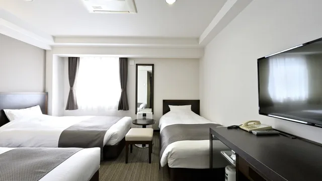 غرفة ثلاثية بسرير مزدوج، Saijo Urban Hotel 1/1