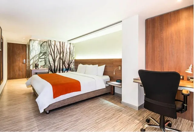 Executive, Queen Bed, SHG Bogota 100 Design Hotel 5/9