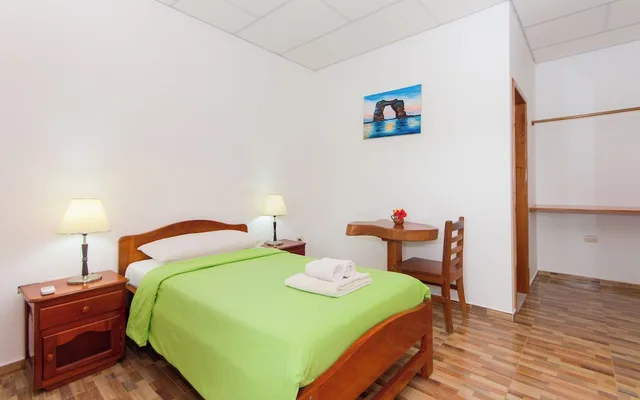 غرفة قياسية بغرفة نوم واحدة مفردة بسرير مزدوج، Twin Lodge Galapagos Hotel 6/8