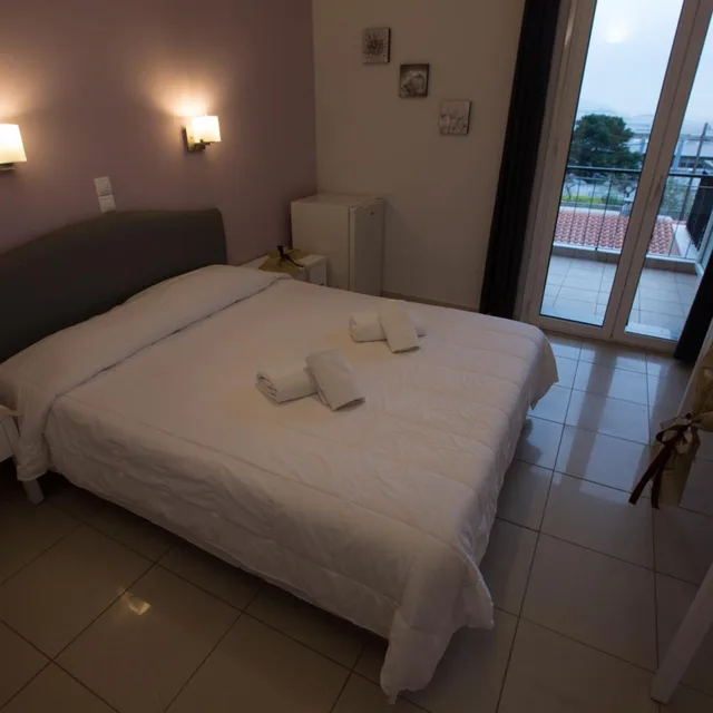 غرفة قياسية بسرير مزدوج أو سريرين منفصلين بإطلالة على المدينة، Cavallari Palace Hotel Suites 1/2