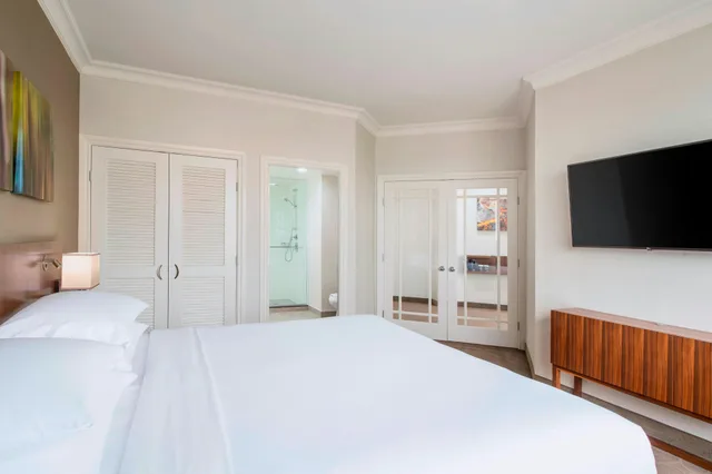 غرفة، Delta Hotels By Marriott Regina 2/4