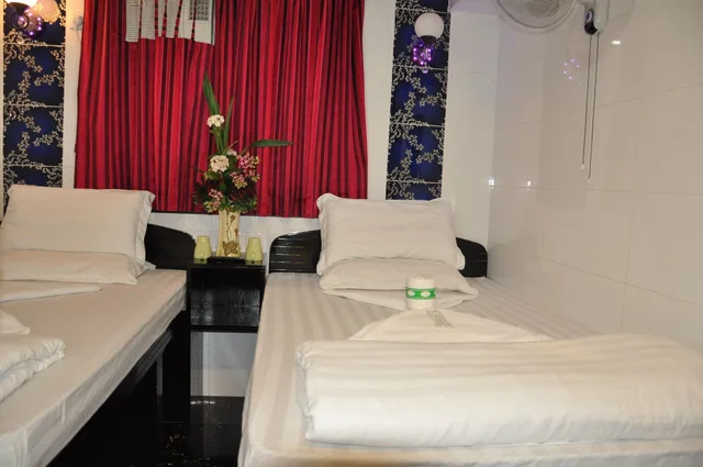 غرفة بسريرين منفصلين، Castle Inn - Hostel 5/8