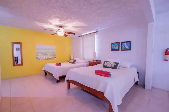 Condo, Classic, Seven Seas Resort 3/4