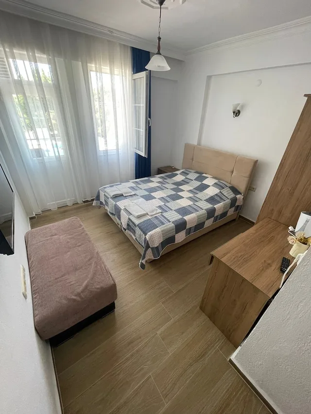 غرفة قياسية بسرير مزدوج، Tugay Hotel 1/10