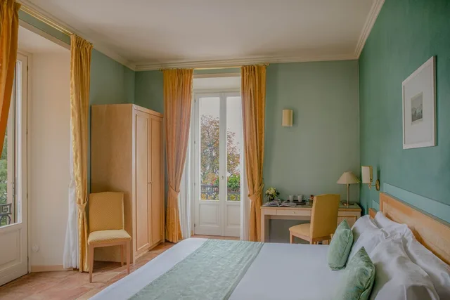 غرفة ديلوكس بسريرين منفصلين بإطلالة على البحيرة، Hotel Belvedere San Gottardo by LVG Hotel Collection 1/6