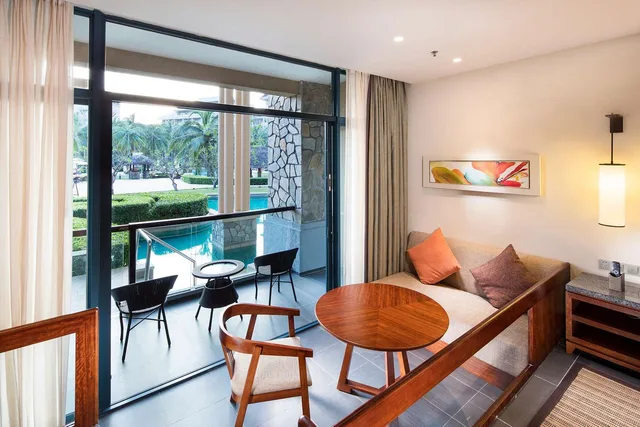 Connecting, Garden, Twin Beds، Hilton Sanya Yalong Bay Resort Spa 1/4