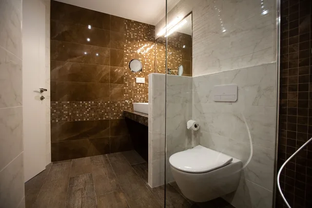 جناح جونيور بسرير كينج وسرير فردي مع أريكة، Elke Spa Hotel 3/6